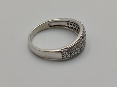 Piękny damski srebrny pierścionek/obrączka CYRKONIE r.20 srebro 925 VINTAGE