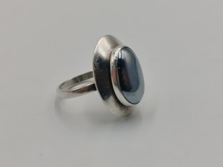 Piękny stary damski srebrny pierścionek HEMATYT srebro 925 r.21 VINTAGE