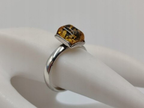 Piękny stary srebrny damski pierścionek BURSZTYN r.11 biżuteria VINTAGE