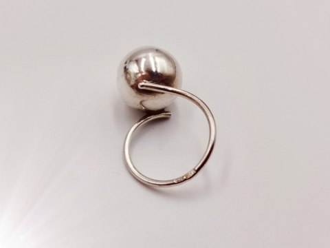 Piękny stary srebrny damski pierścionek KULKA / KULA r.10 biżuteria VINTAGE