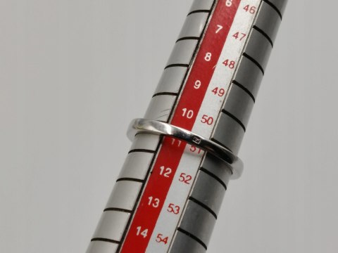 Piękny srebrny damski pierścionek CYRKONIE r.11 srebro 925 biżuteria