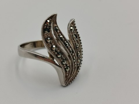 Piękny srebrny damski pierścionek ażurowy MARKAZYTY r.16 srebro biżuteria