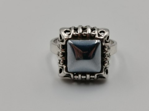 Piękny stary damski srebrny pierścionek HEMATYT srebro 925 r.16 VINTAGE