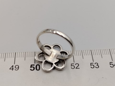 Stary srebrny damski pierścionek ażurowy MASA PERŁOWA KWIAT r. 13 biżuteria