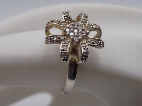 Piękny stary srebrny damski pierścionek CYRKONIE roz. 17 biżuteria VINTAGE