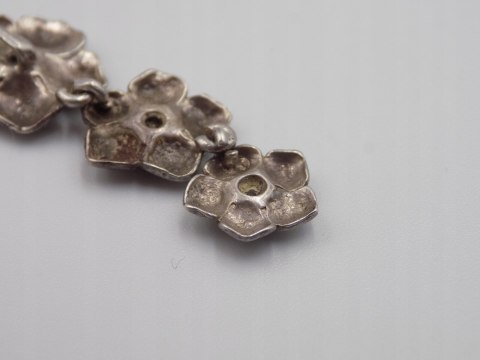 Piękny stary srebrny damski wisiorek/zawieszka KWIATY CYRKONIE biżuteria