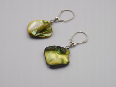 Stare srebrne kolczyki limonkowo-zielone, masa perłowa VINTAGE biżuteria