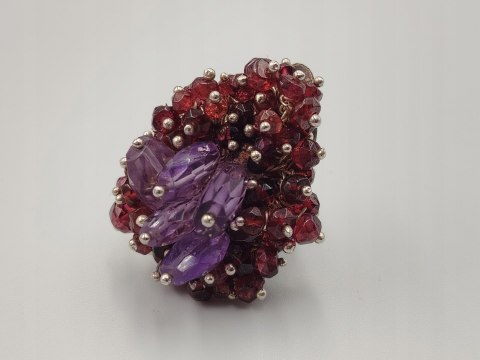 Stary srebrny damski pierścionek GRANATY / AMETYST r.13 VINTAGE biżuteria