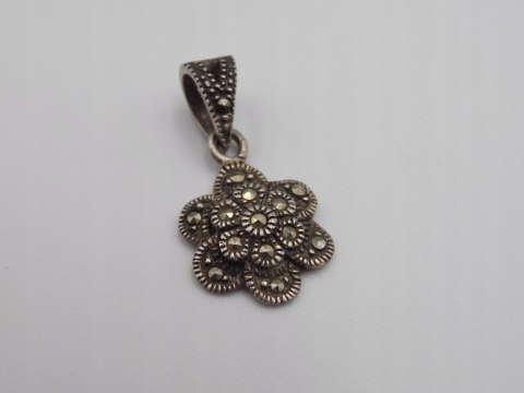 Stary srebrny damski wisiorek/zawieszka KWIAT srebro 925 biżuteria VINTAGE