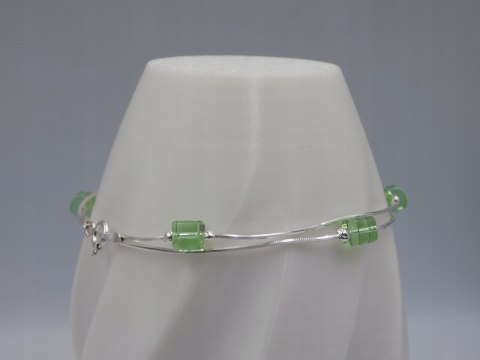 Piękna srebrna damska bransoletka - zielone koraliki, srebro 925 biżuteria
