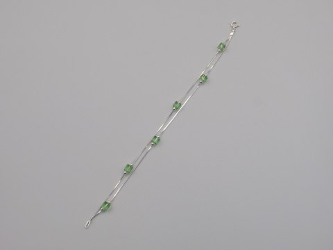 Piękna srebrna damska bransoletka - zielone koraliki, srebro 925 biżuteria