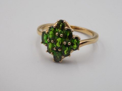 Piękny damski srebrny, pozłacany pierścionek - zielone cyrkonie - roz. 23