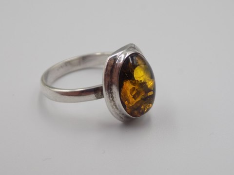 Piękny stary srebrny damski pierścionek BURSZTYN roz.18 biżuteria VINTAGE