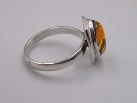Piękny stary srebrny damski pierścionek BURSZTYN roz.18 biżuteria VINTAGE