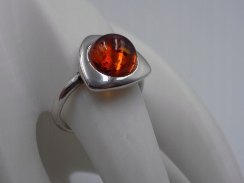 Piękny stary srebrny damski pierścionek BURSZTYN roz.19 biżuteria VINTAGE