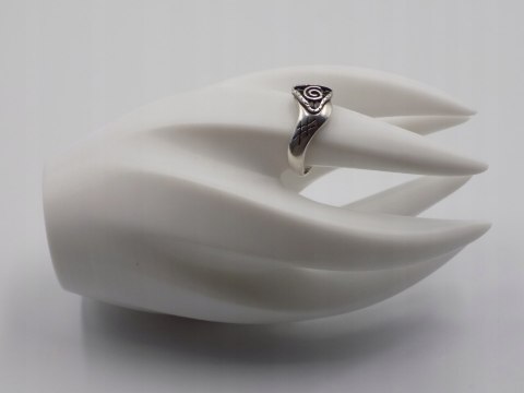 Autorski,stary,srebrny,damski pierścionek WZORKI roz. 21 srebro 925 VINTAGE