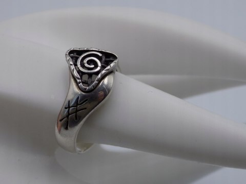 Autorski,stary,srebrny,damski pierścionek WZORKI roz. 21 srebro 925 VINTAGE