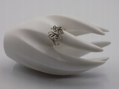 Stary, piękny, srebrny, pierścionek MOTYL roz. 18 srebro VINTAGE biżuteria