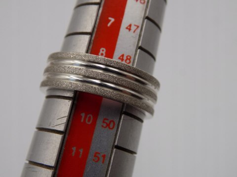 Stary, srebrny, damski, piękny pierścionek/obrączka roz. 9 srebro VINTAGE