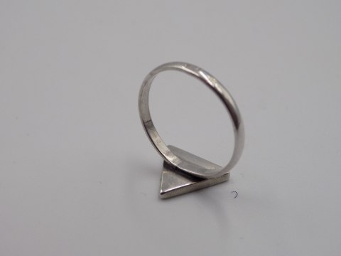 Stary, srebrny, damski pierścionek TRÓJKĄT roz. 16 srebro VINTAGE biżuteria