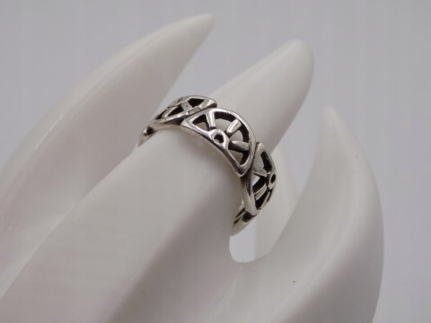 Stary srebrny piękny ażurowy pierścionek / obrączka roz. 17 srebro VINTAGE