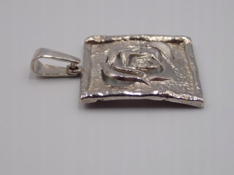 Stary, srebrny, wisiorek / zawieszka RÓŻA srebro 925 VINTAGE biżuteria