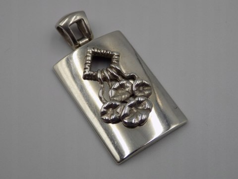 Piękny, damski, srebrny wisiorek / zawieszka KWIATY - srebro 925-biżuteria