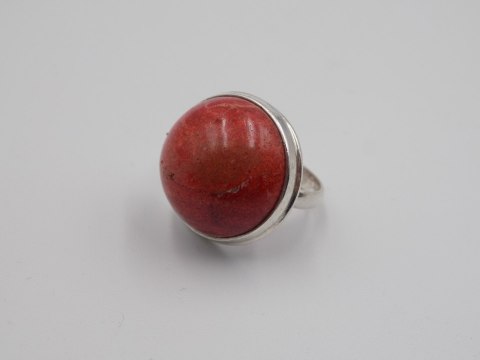 Piękny, stary, damski, srebrny pierścionek z KORALOWCEM srebro 925 roz. 12