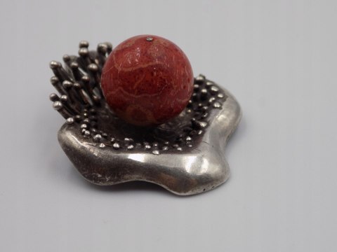 Piękny, stary, damski, srebrny wisiorek / zawieszka KORALOWIEC - srebro 925