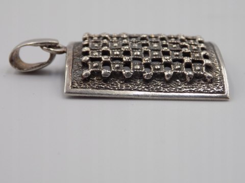 Stary, damski, srebrny wisiorek / zawieszka KRATKA - srebro 925 - biżuteria