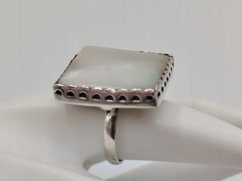 Stary piękny srebrny damski pierścionek MASA PERŁOWA r.17 biżuteria VINTAGE