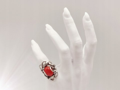 Srebrny damski pierścionek ażurowy WĘŻE KARNEOL r.14/15 VINTAGE biżuteria